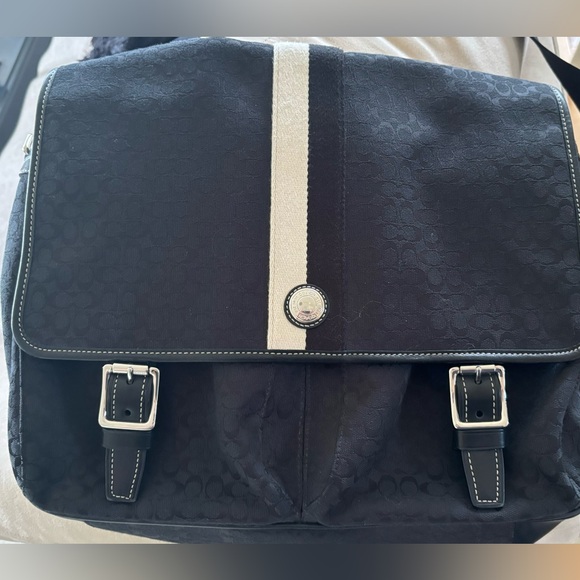 Coach Voyageur Unisex Messenger/Laptop Bsg - Picture 6 of 6